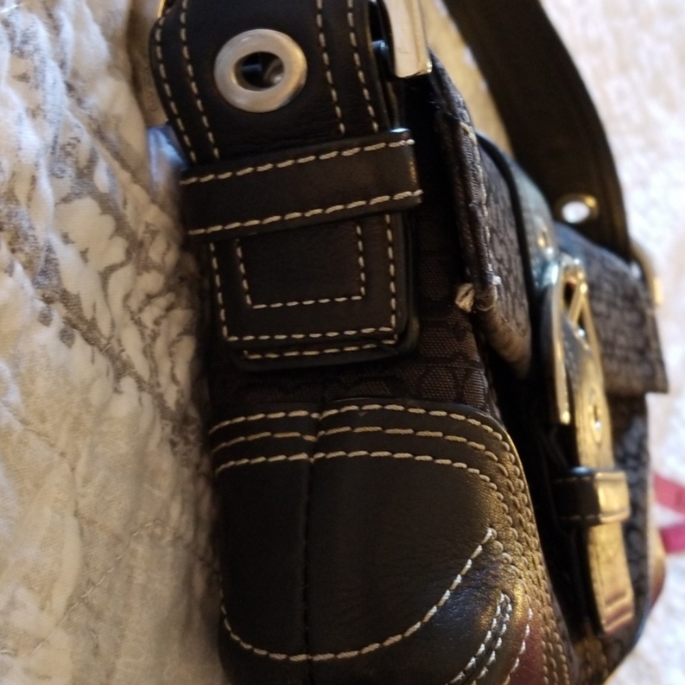 Coach purse - Picture 6 of 6